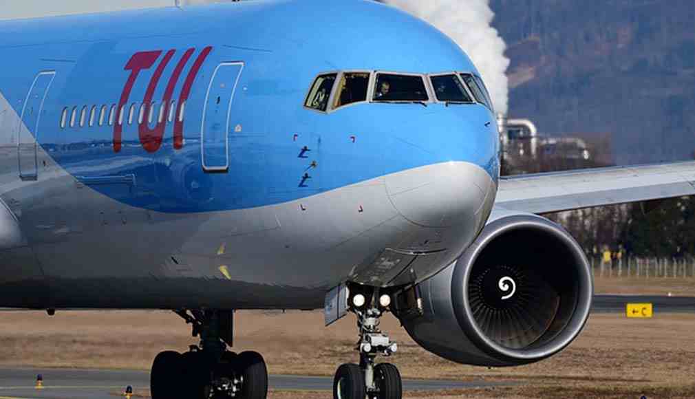 FAA Orders Immediate Inspection of Boeing 737 Oxygen Systems